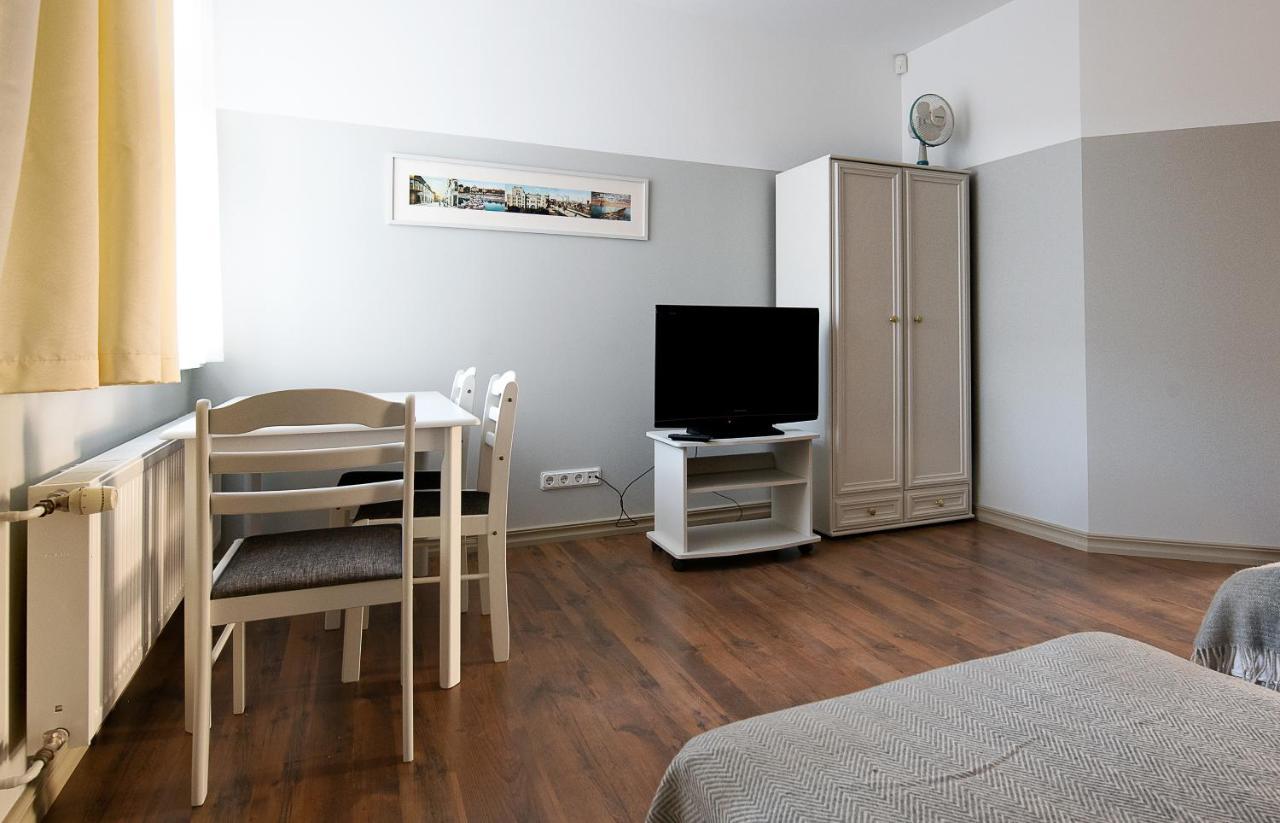 Promenaadi Villa Parnu Bagian luar foto